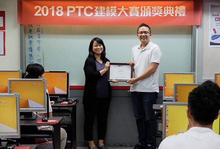 PTC大賽指導老師-謝曜鍾老師