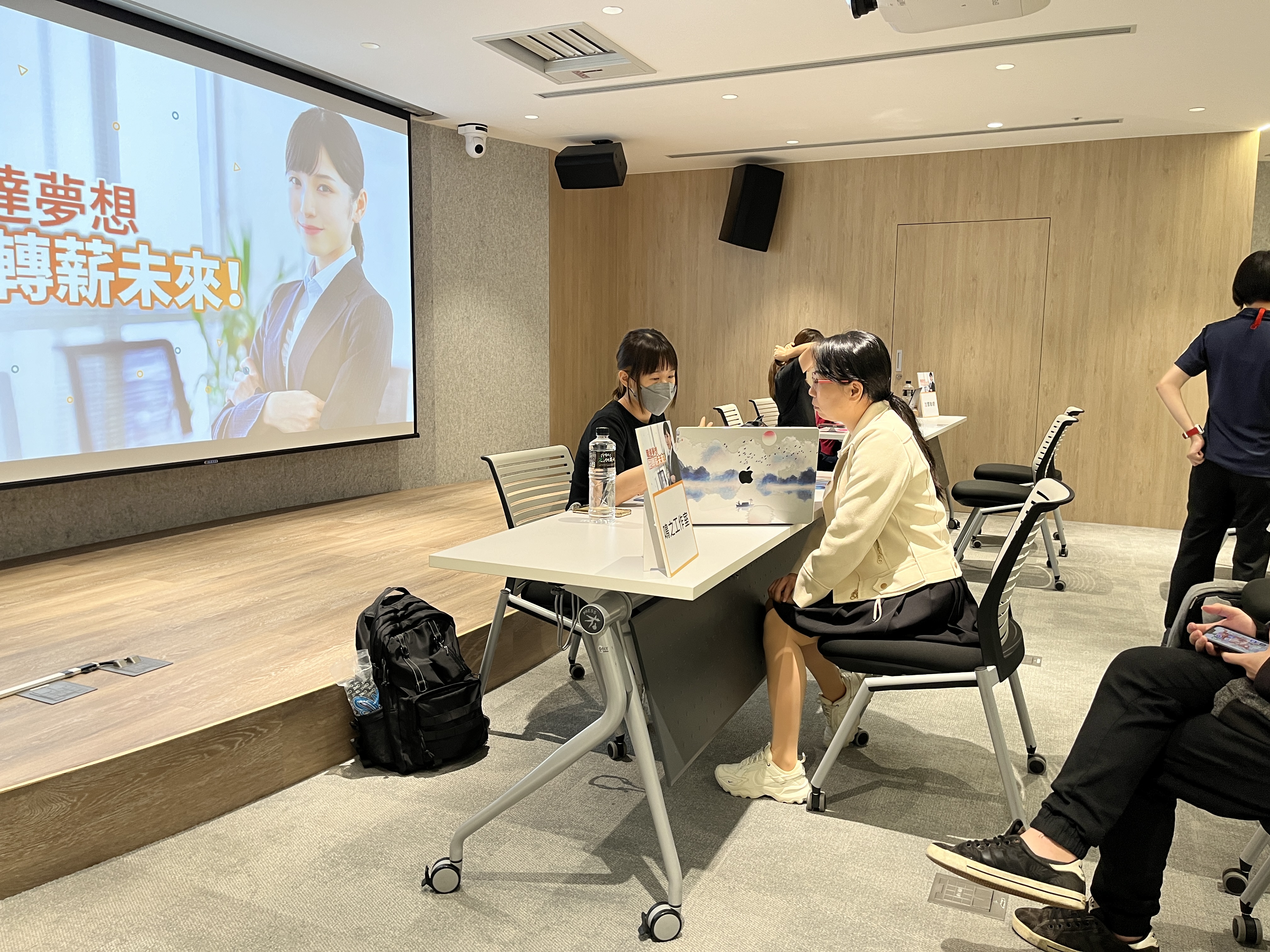徵才企業_鳴之工作室
