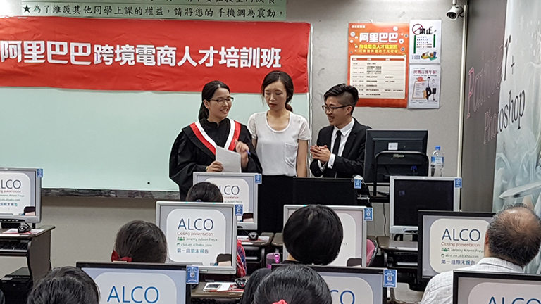 學員授證
